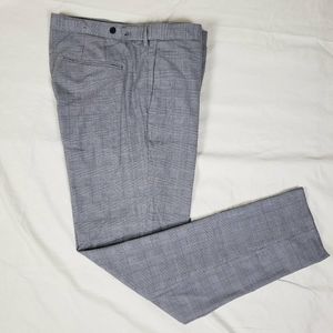 H&M brand black and white patterned trousers. US s